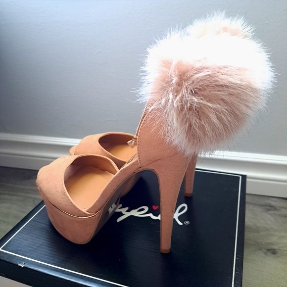 Qupid | Blush suede pu~ tan/Pinkish open toed heels with ankle strap and Pom Pom - Picture 5 of 10